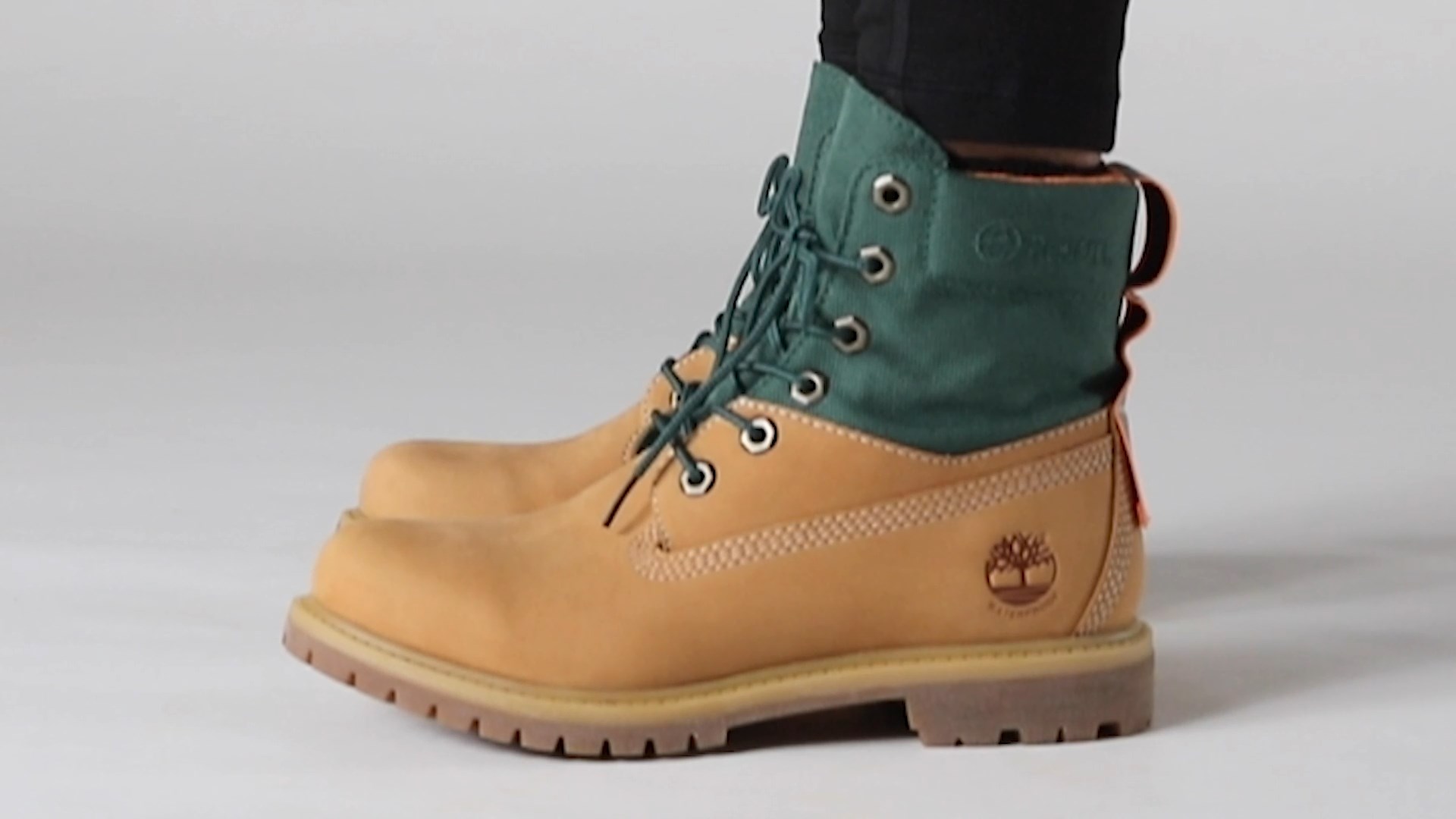 khaki timberlands